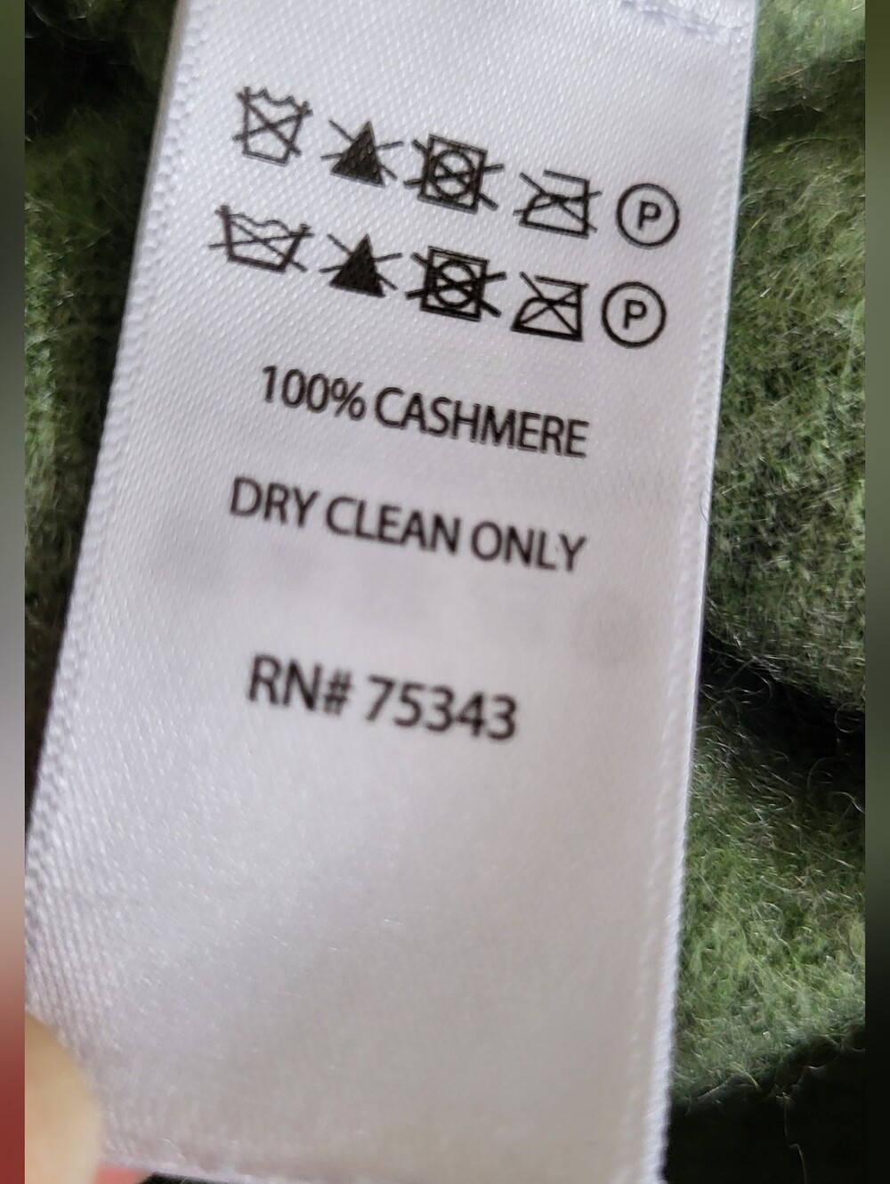 Christian Lacroix 100 % Cashmere 2 Ply Quarter Zip Sweater - Picture 8 of 8